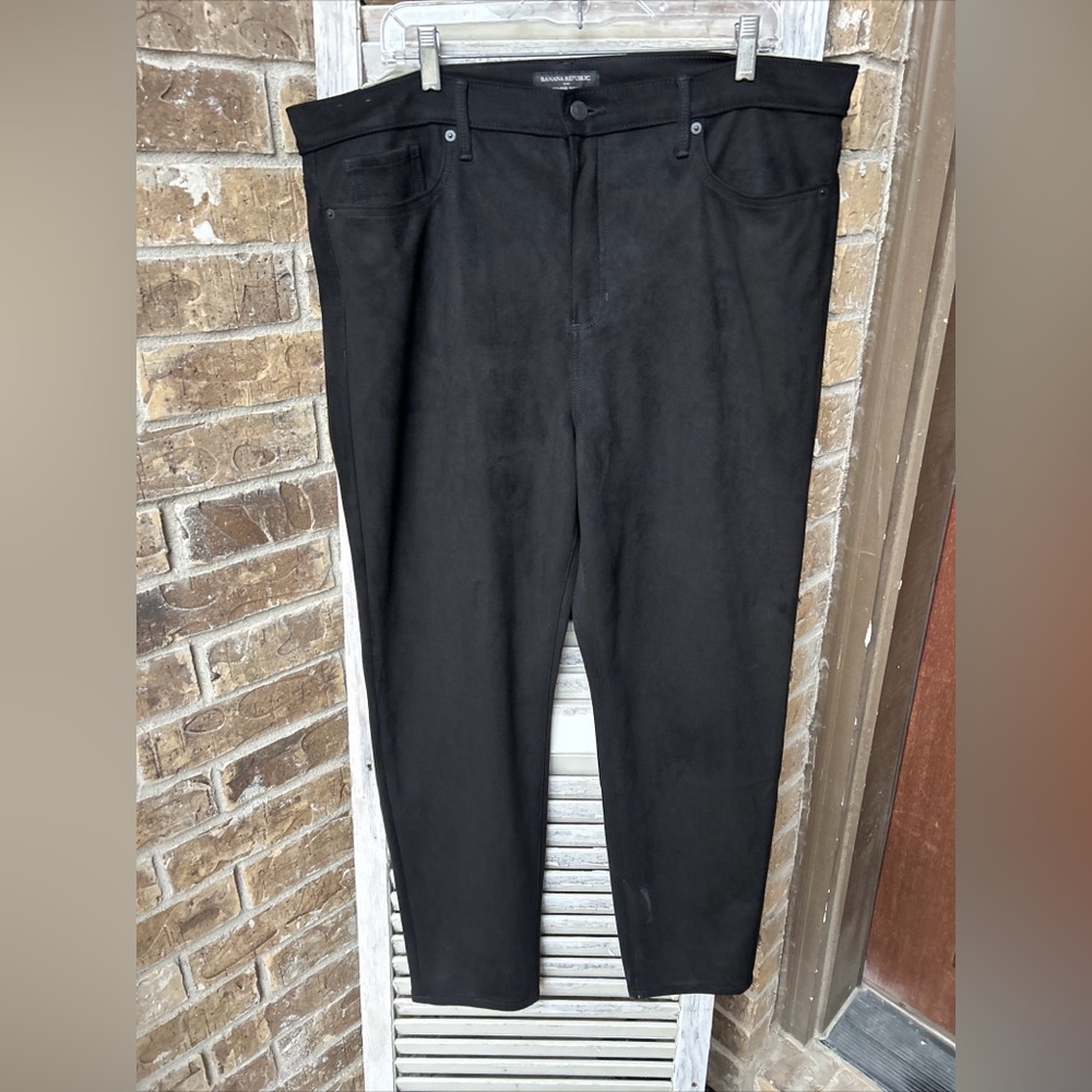 NWT Banana Republic High Rise Skinny Legging Pants Sz 34/18 Black Suede.